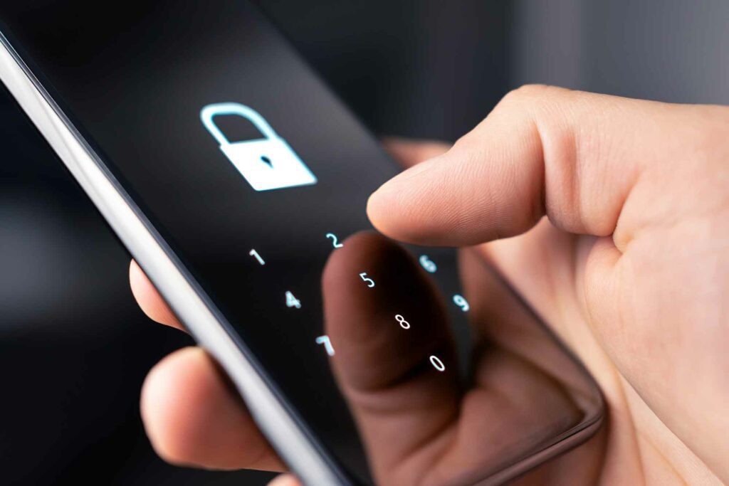 Lock screen on mobile