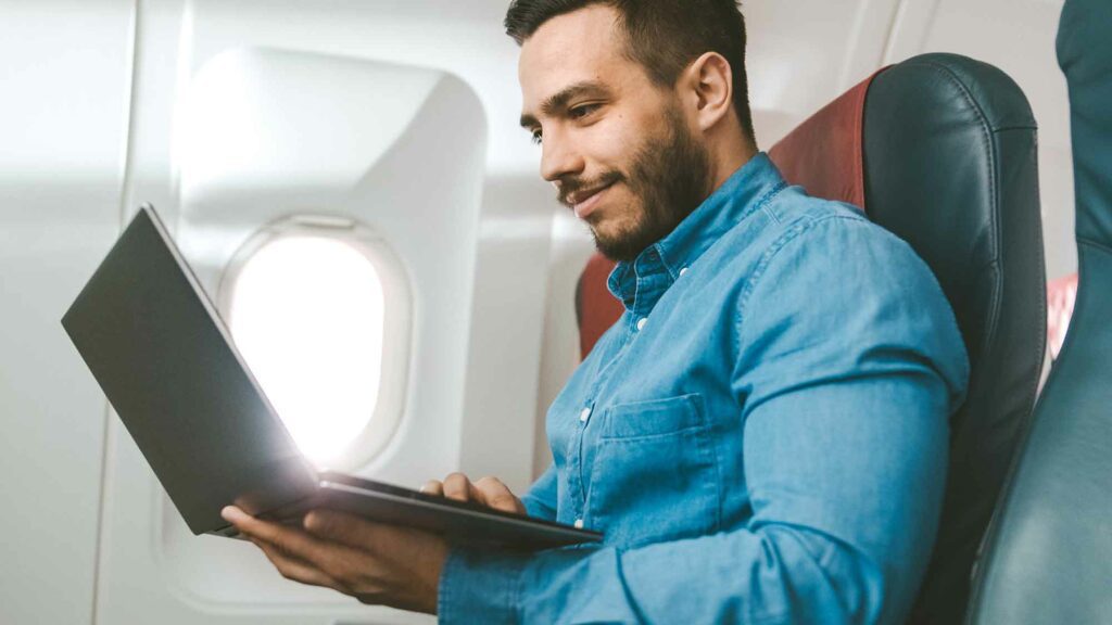 Using lapop while traveling